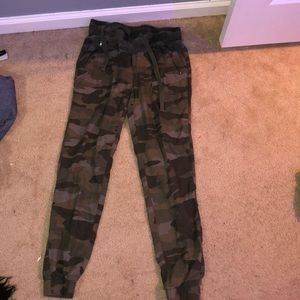 camo pants